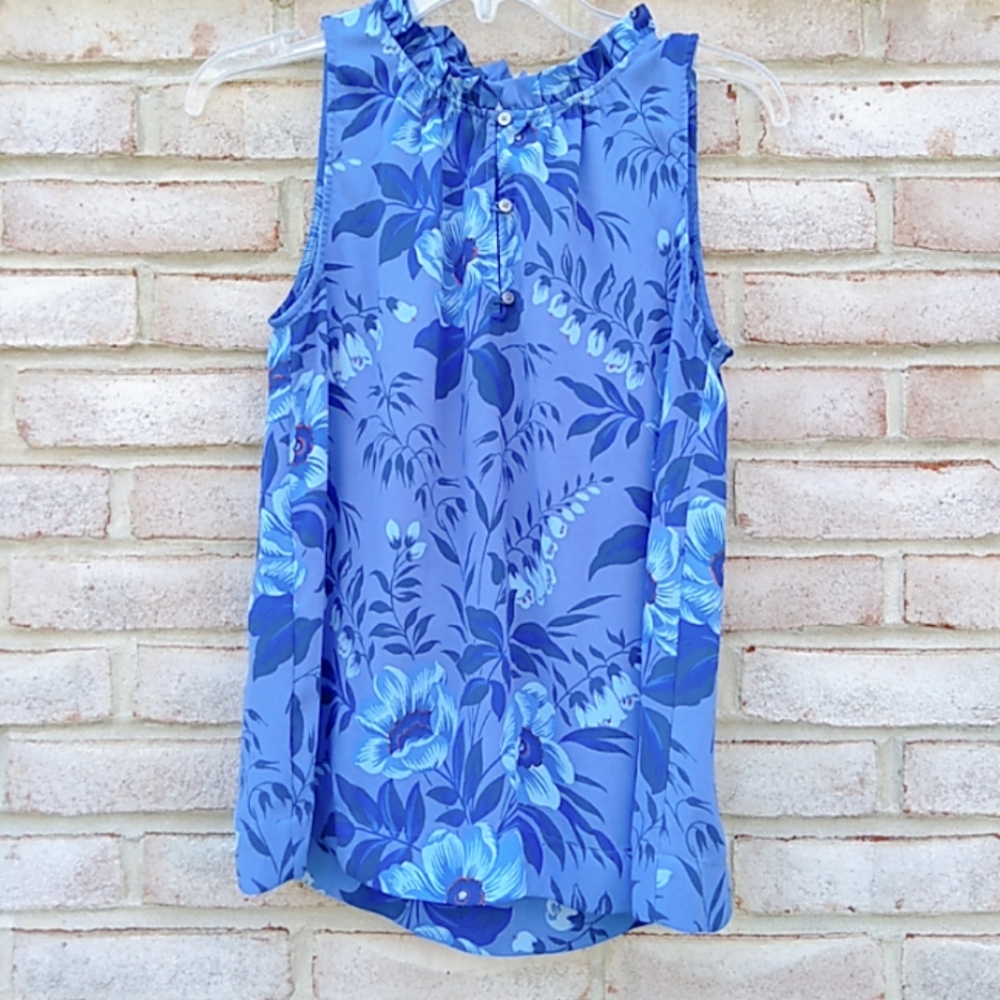LOFT | flowy blue floral tank size xs